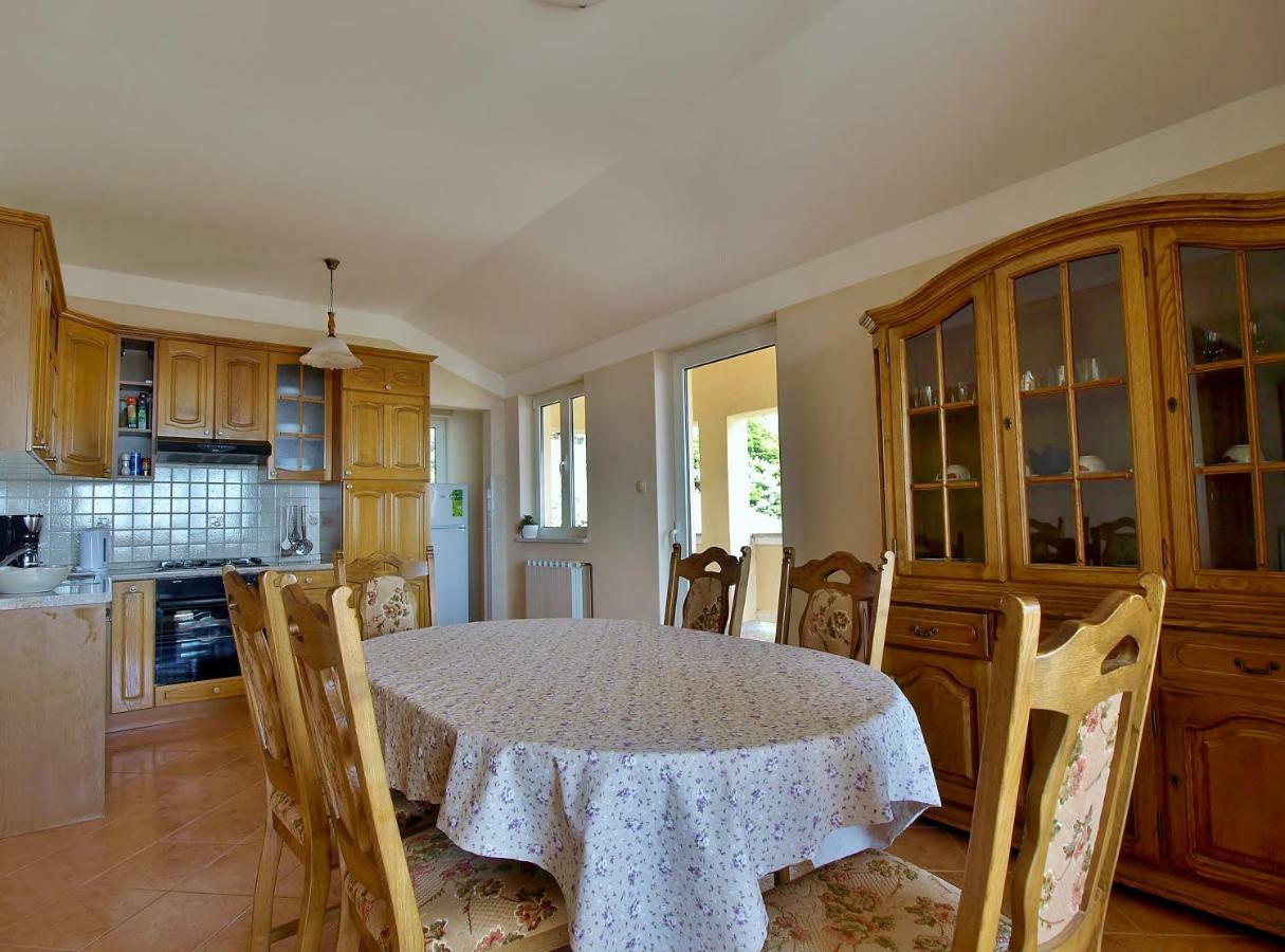 Apartmani Andelo I Ruzica Mundanije Exterior foto