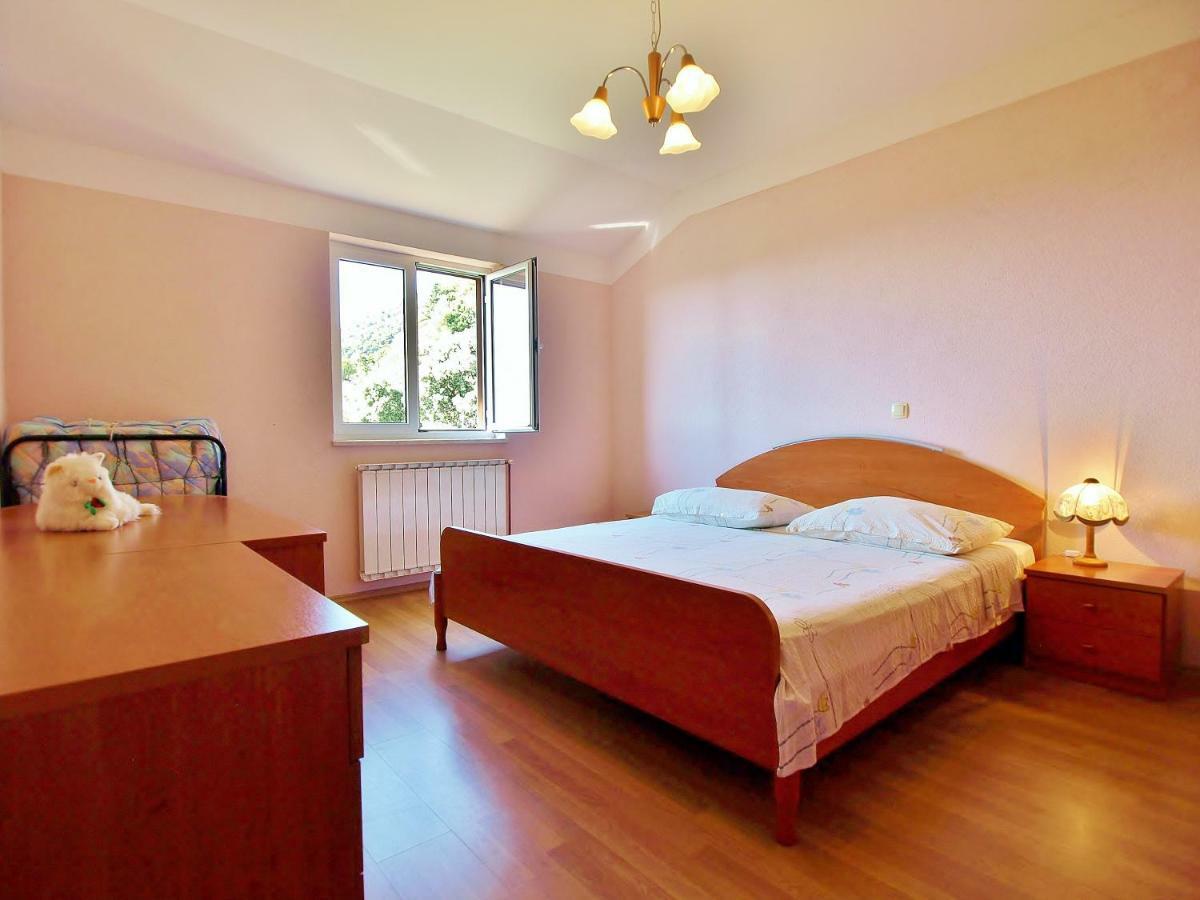 Apartmani Andelo I Ruzica Mundanije Exterior foto